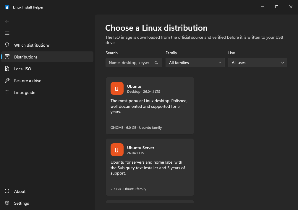 Linux Install Helper screenshot: the distribution catalog